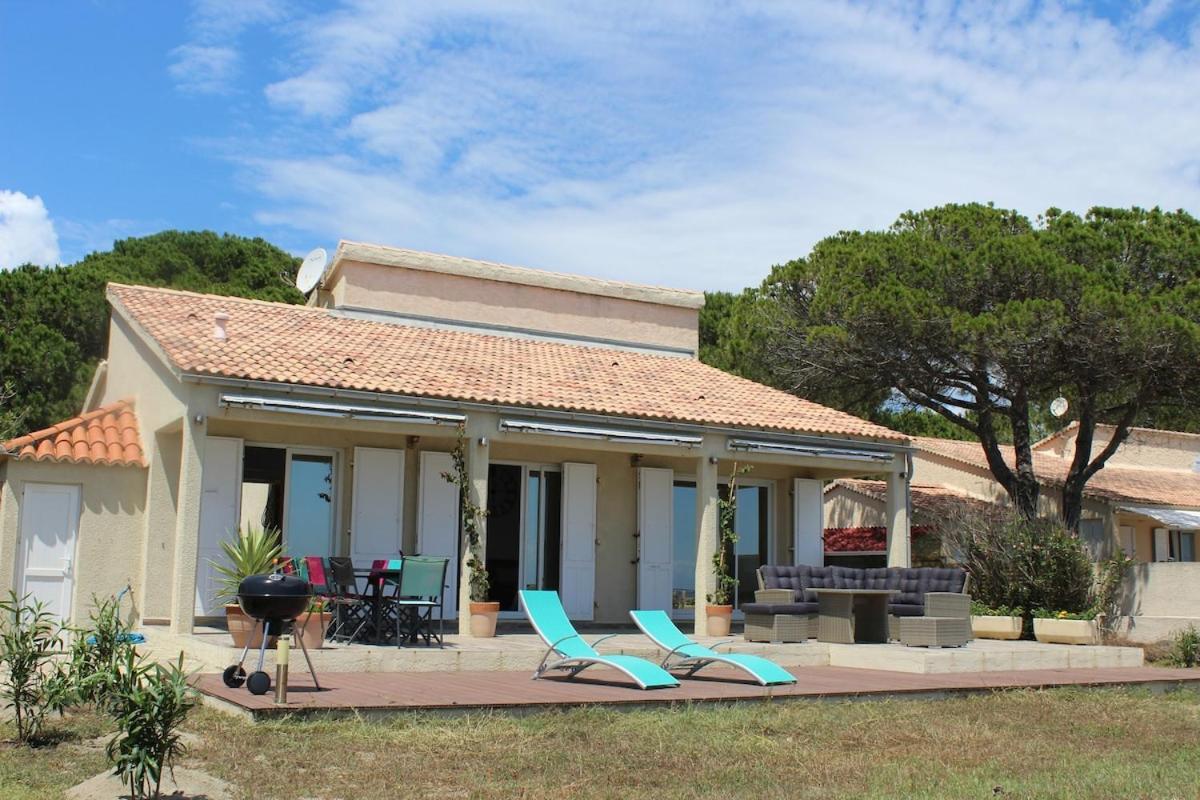 Bord de mer, pieds dans l'eau, vue panoramique Villa San-Nicolao Exterior photo